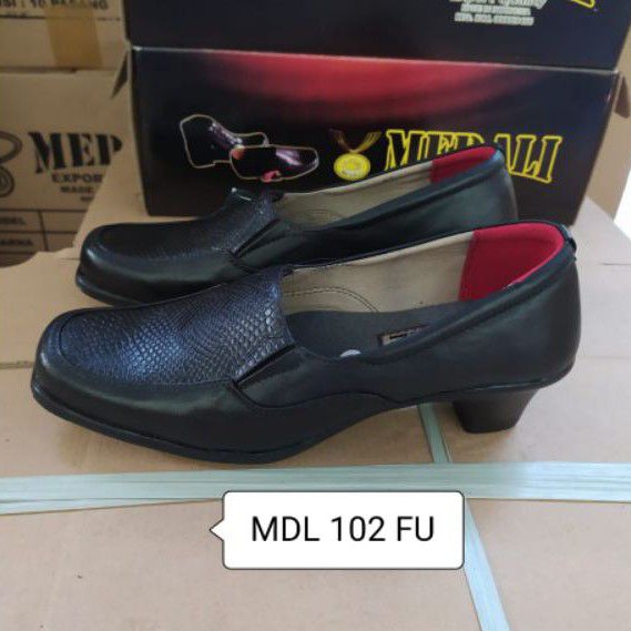 Sepatu kulit wanita PDH Polwan Secwan Sus PNS sepatu kerja formal tampil lebih keren