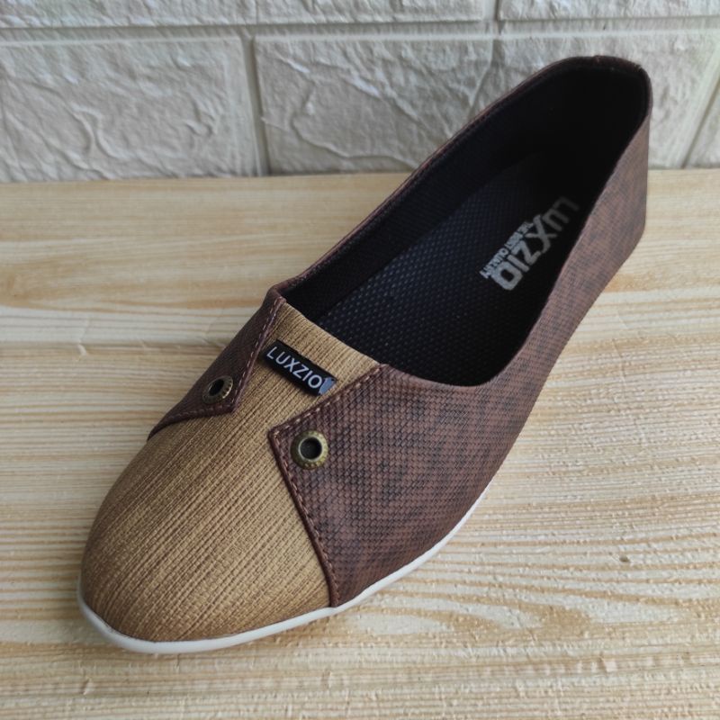 Sepatu Balet Wanita Flat Shoes Kerja Kantoran Kasual Kulit Sintetis Slip On Sol Karet Empuk