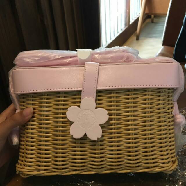 READY TAS ROTAN SAKURA STARBUCKS