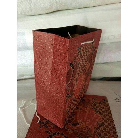 paperbag batik uk 20x25x8 cm - paper bag - shopping bag - tas kertas batik - tas sovenir