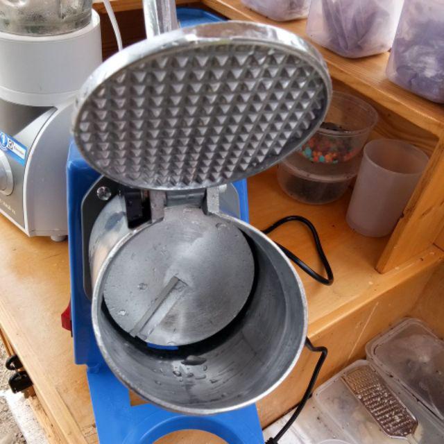 Nankai Mesin Serut Es Listrik / Ice Crusher