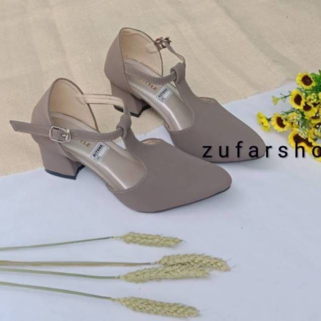 Abhia Pump Heels (IY-48) / Sepatu Hak Tahu / Heels Wanita / Sepatu Kerja Wanita