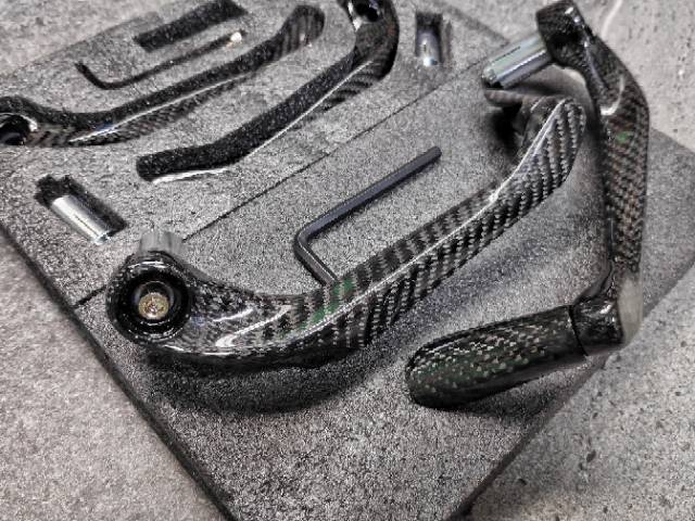 HANDGUARD KARBON PROGUARD CARBON KABON LIGHTECH PELINDUNG TANGAN ZX10R CBR R15 R25 NINJA 250 KABON