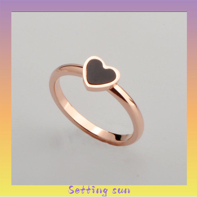 Korean Cinta Hati Cincin Titanium Lapisan Emas Model  Rose Gold TN