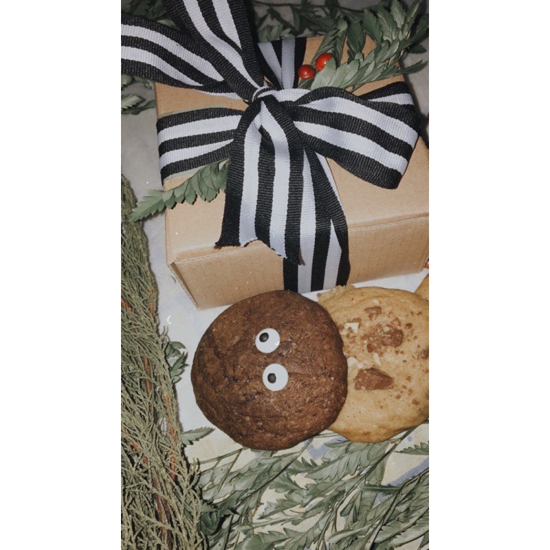 

CHRISTMAS HAMPERS / GIFT BOX / HADIAH NATAL / Hampers Natal Soft Chewy Cookies isi 4pcs