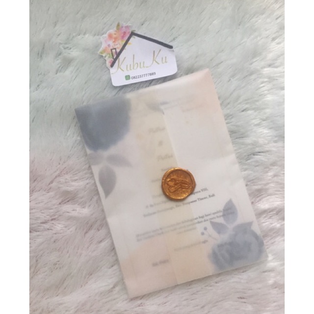 Wedding invitation with tracing cover