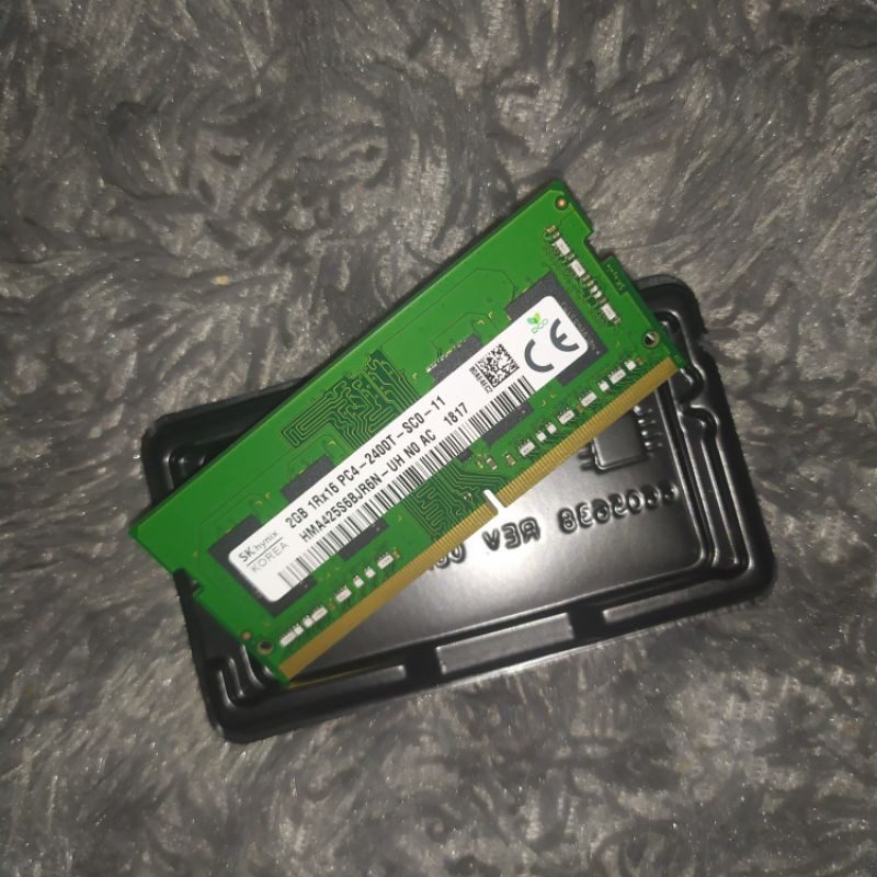 Hynix Korea... Ram Sodimm 2gb DDR 4 2400Mhz  (Bekas Upgrade Kondisi bagus)