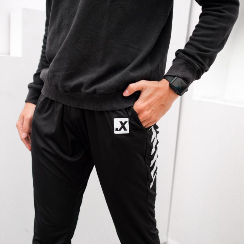 

trackpamts.X. Zebra Black&white