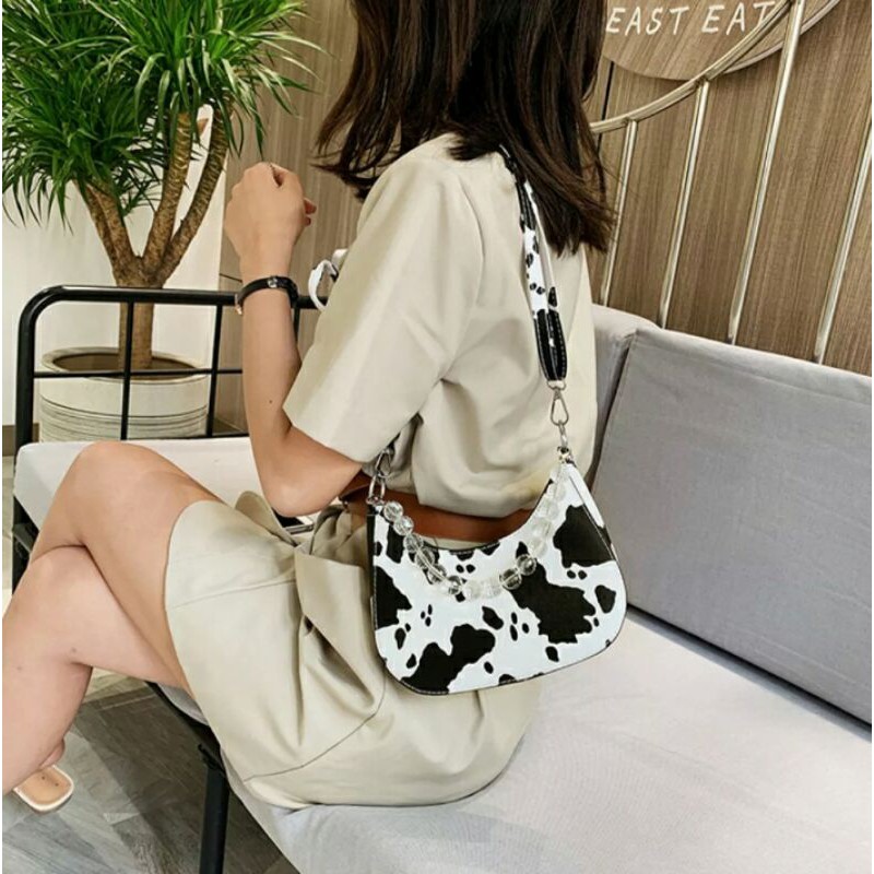 RLY68_TAS SELEMPANG MUTIARA COW MILK _TAS KOREA_TAS BULU _COD