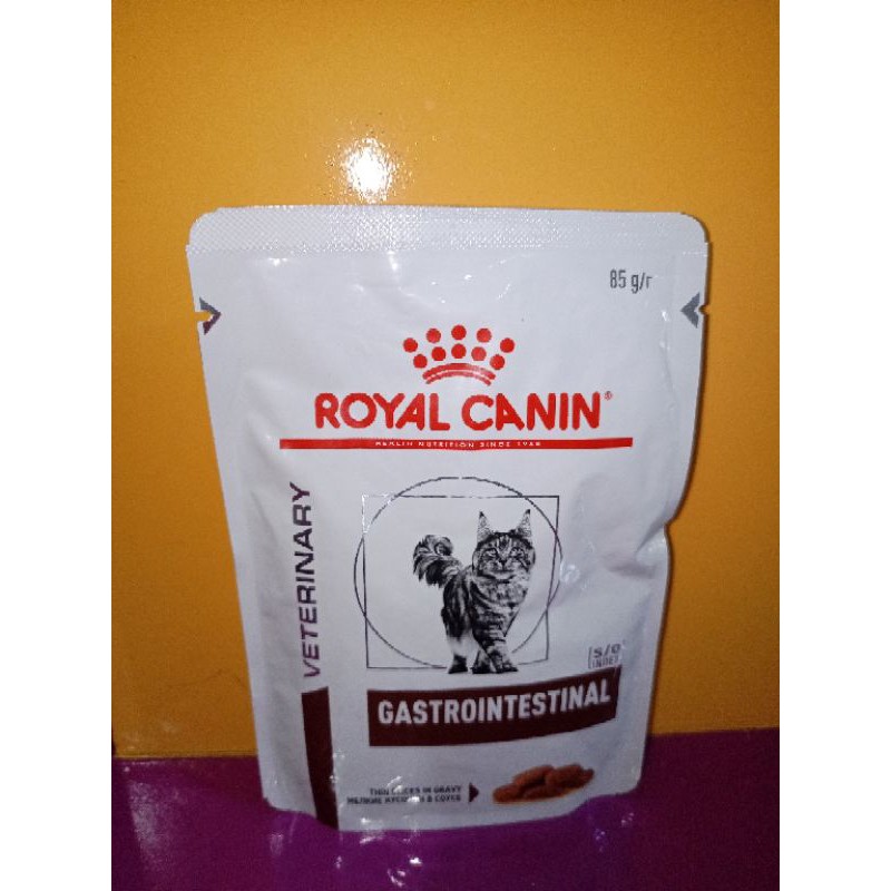 Royal Canin Veterinary Gastrointestinal sachet pouch 100 gr makanan untuk kucing diare