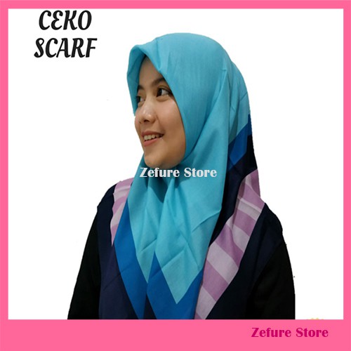 KERUDUNG SEGI EMPAT MOTIF CEKO SCARF by MEZORA
