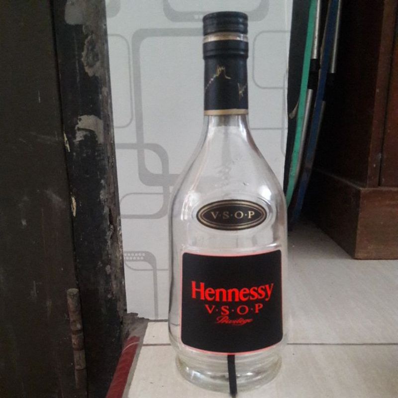 botol hennessy v.s.o.p