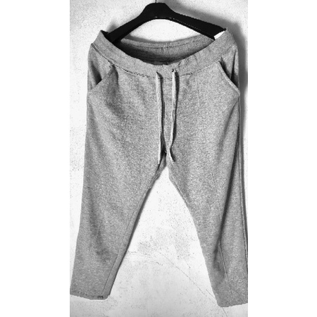 (second) uniqlo training (celana training)