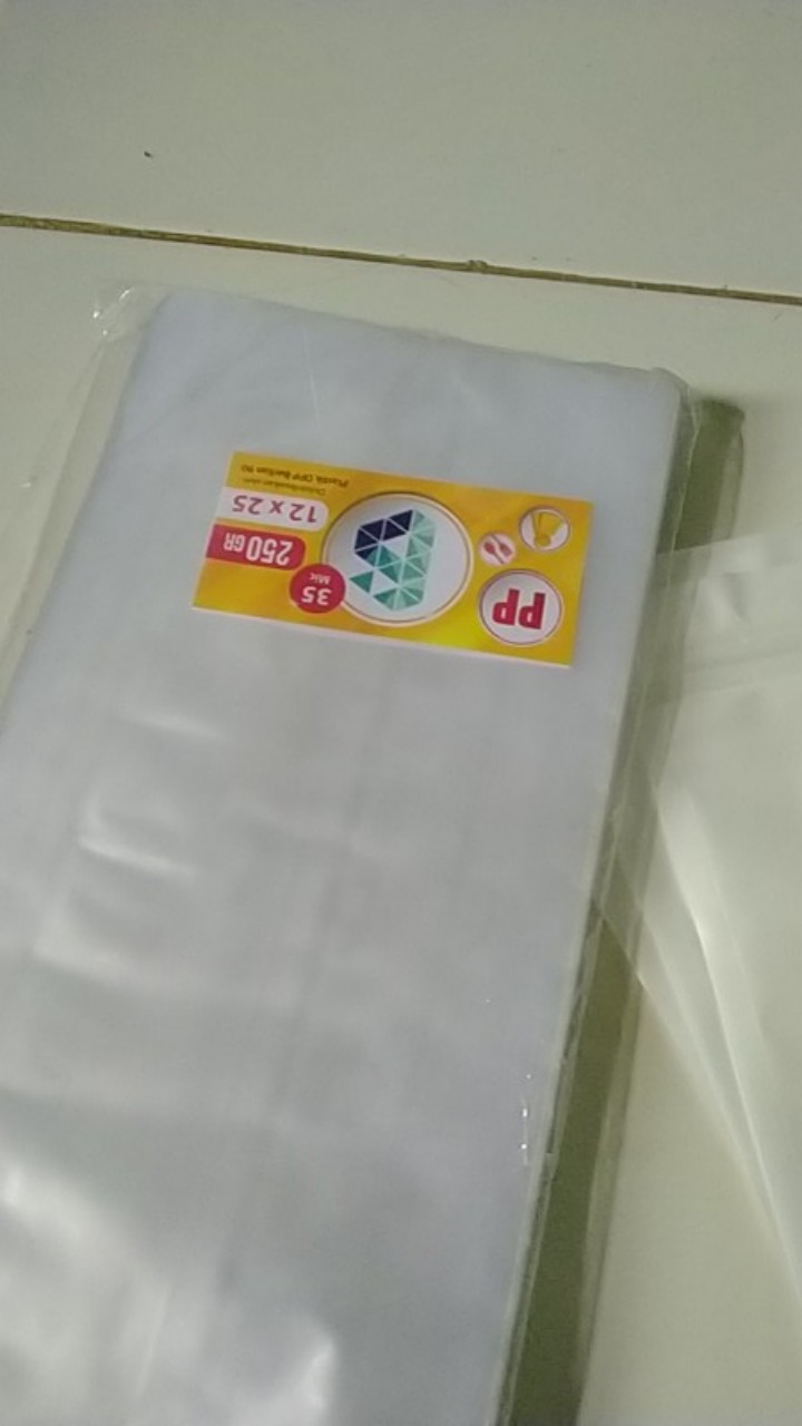 Plastik Standing Pouch / Plastik Makanan Kemasan Berdiri 12x20 Cm
