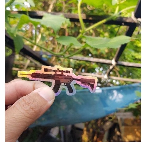 

stiker hologram weapon war uk. 8,3 x 3 cm