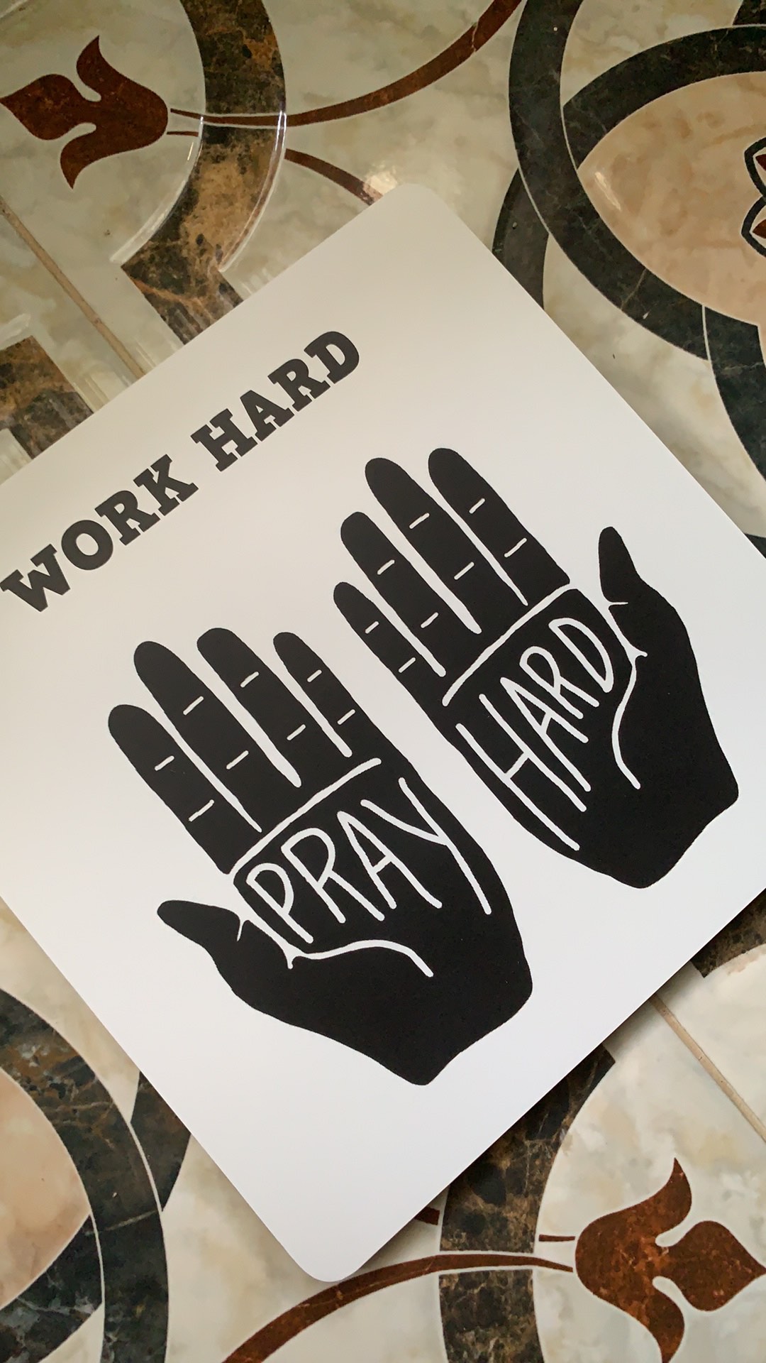 Pajangan Walldecor  Work Hard Pray Hard 
