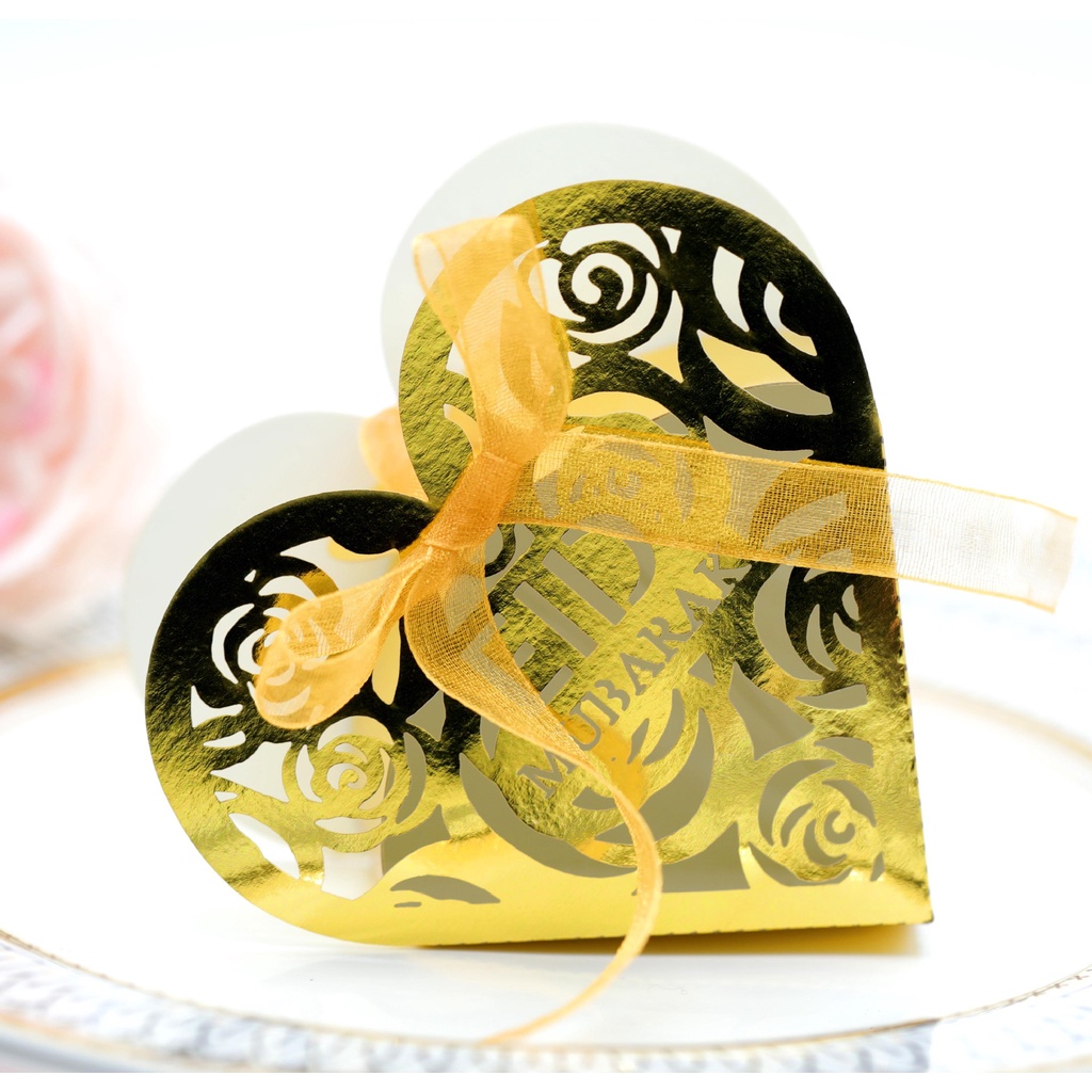 COD❤Pernikahan Idul Fitri Hollowed Out Rose Wedding Candy Box Ramadan Love Candy Box Kotak Cokelat