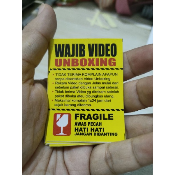 

STICKER WAJIB VIDEO UNBOXING Full Colour Ukuran 4.6*6.3 cm