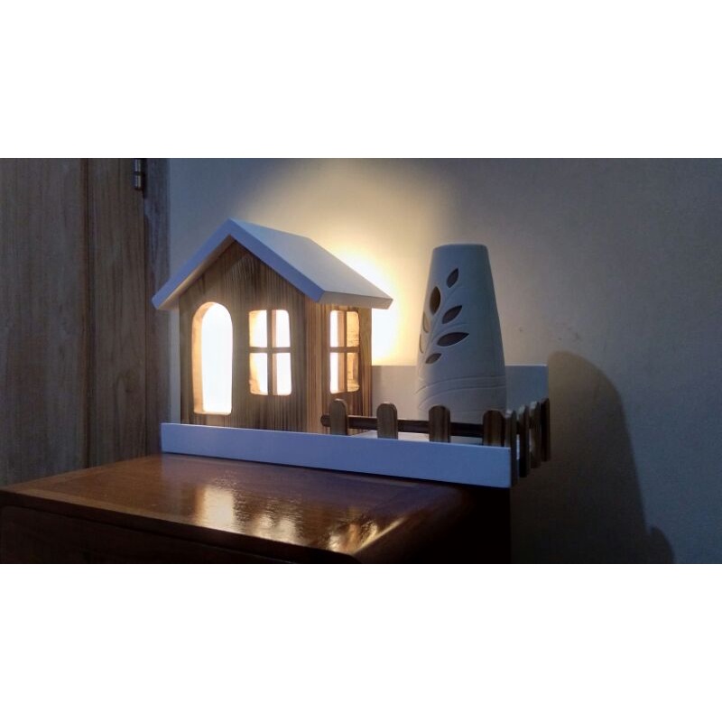 lampu tidur kayu / lampu tempel/ lampu hias kayu jati