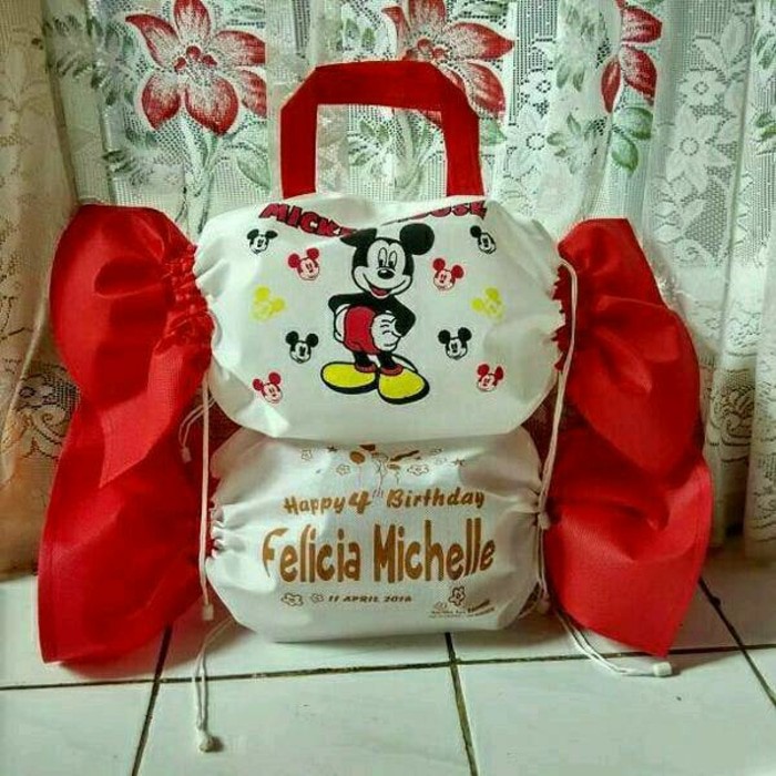 

Tas Ulang Tahun/ Tas Ultah Permen Karakter Kartun (Tas Souvenir, )