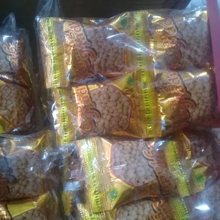 

KACANG MADU 1 PAK ISI 2 RENTENG X 10 PCS = 20 PCS