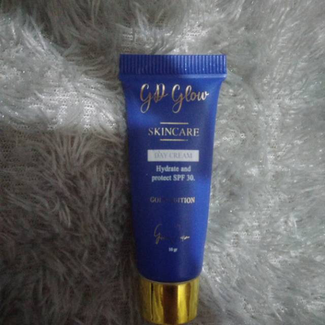 Preloved day cream gd glow gold edition