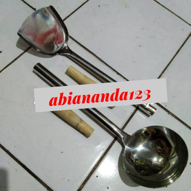 Irus & Sodet Nasi Goreng Stainless Gagang Kayu Diameter 40cm / Sutil Stainless Tebal