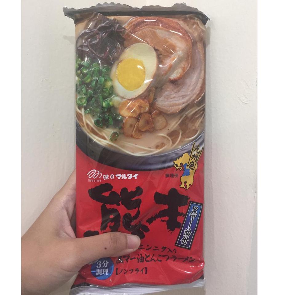 

ニV Marutai Ramen Kumamoto Kuro Mayo Tonkotsu Ramen (Non-Halal) READY 2498 ❅