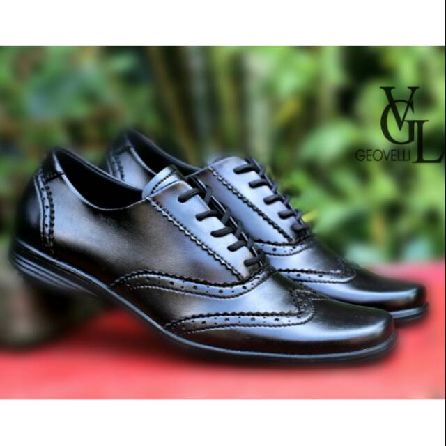 Fashion Men's Leather Geovelli Shoes Hitam