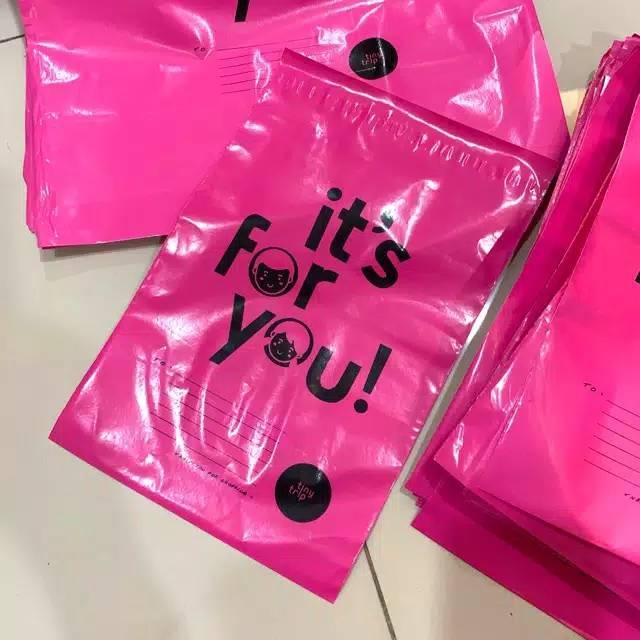 

Polymailer Plastik Packing Olshop BISA CUSTOM GAMBAR | Amplop Packing Plastik Olshop 17x30 cm