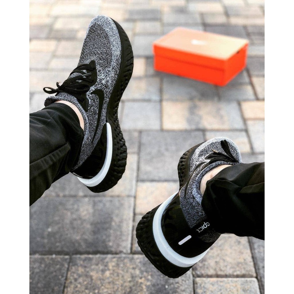 SEPATU Nike Epic React Oreo