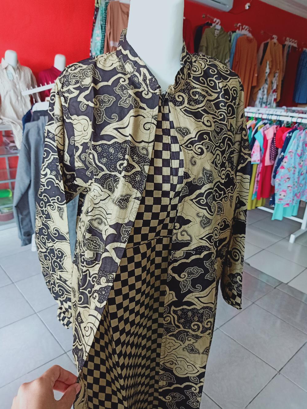 Gamis Batik Cardi, Gamis Batik Premium, Gamis Batik Terlaris Ndoro Jowi Modern