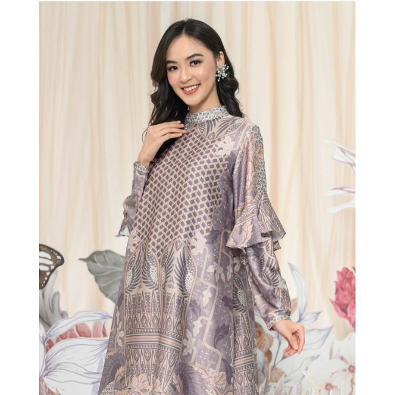 Celebes tunic Wearingklamby