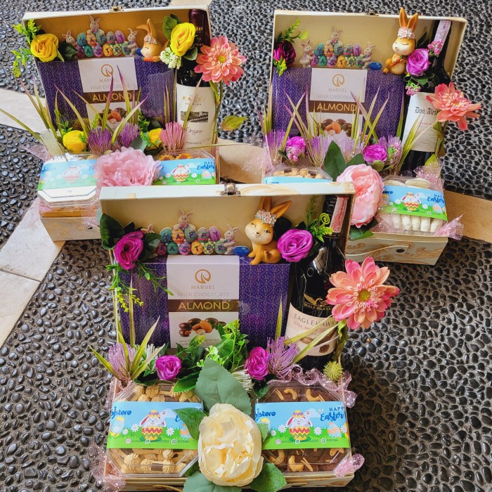 

Paket dekorasi box hampers easter bunny eggs kelinci telur paskah 232 - SPARKLING juice