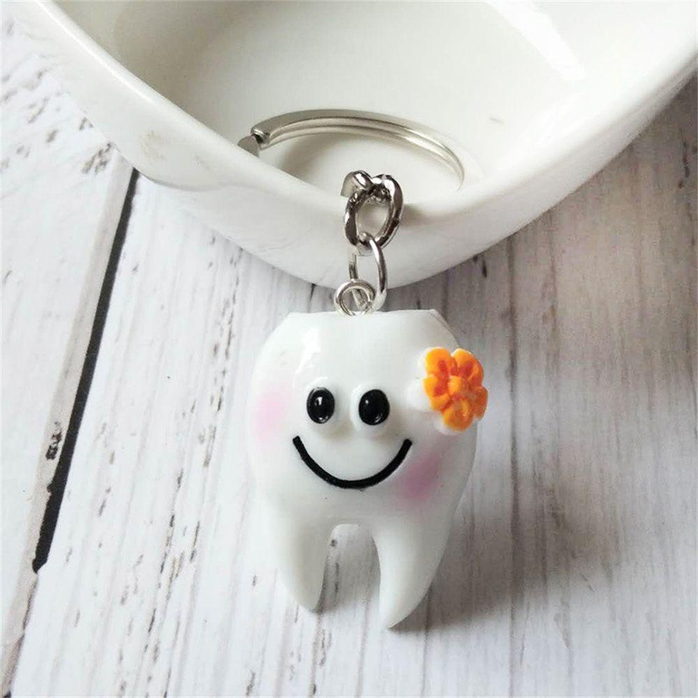 NEEDWAY Gigi Gantungan Kunci Gadis Hadiah Aksesoris Gigi Dental Dekorasi Simulasi Gigi Bentuk Gigi Gigi Yang Indah Kunci Rings