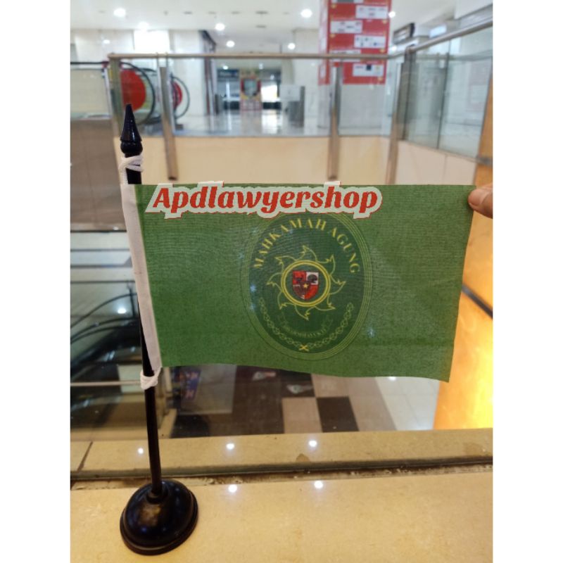 Bendera Meja Mahkamah Agung RI Plus Tiang Kayu