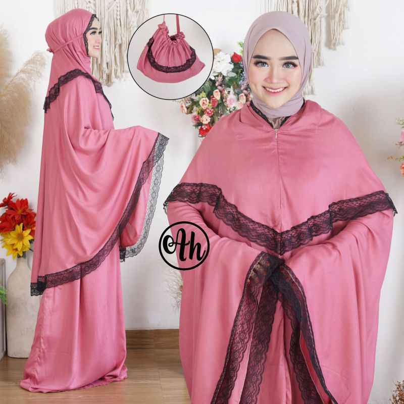 Mukenah Traveling Hadijah 2in1 (Renda Hitam)