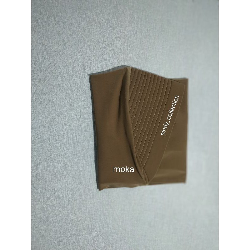 bergo sport pendek  terbaru-Moka