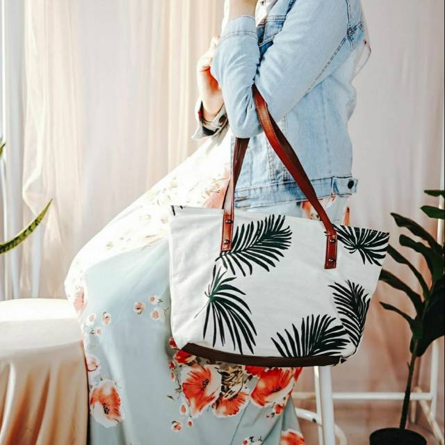 SHOPPER FERN LEAF tas kuliah tas kerja tas wanita