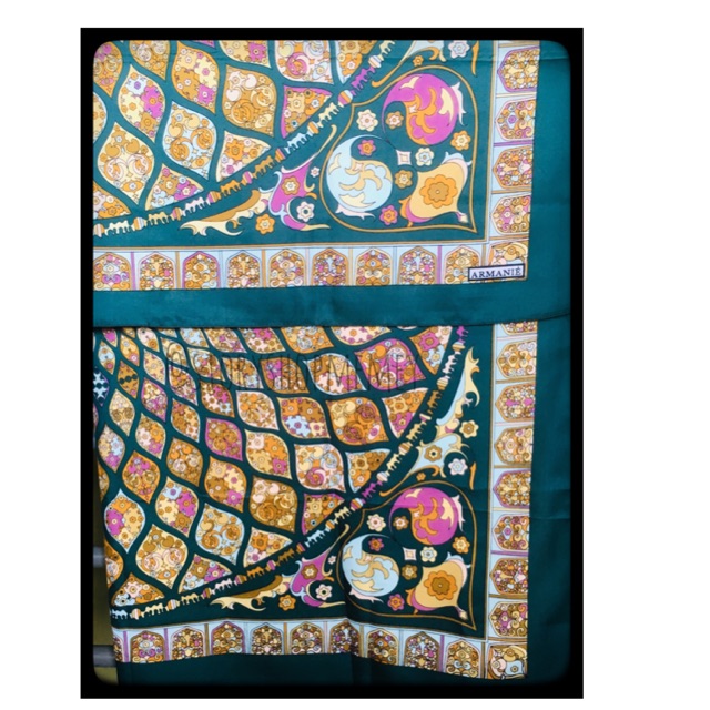 Jilbab segiempat by dafanya bahan satin silk