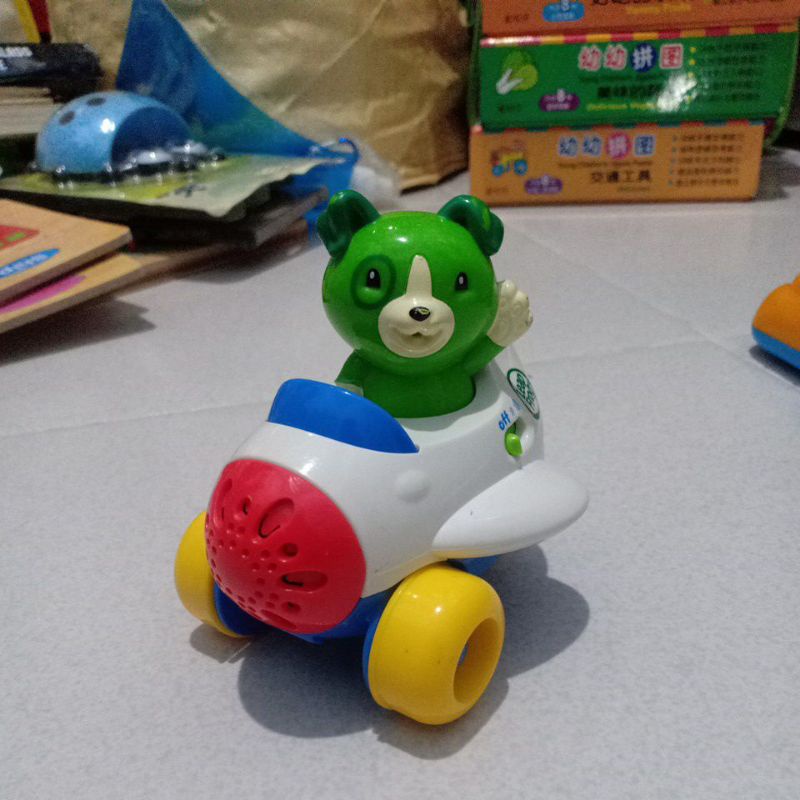 Preloved leap frog pesawat putih