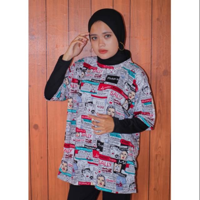 Kaos komik warna