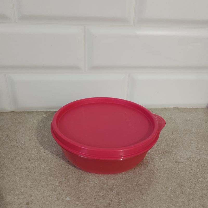 Bowl Tupperware dengan Penutup