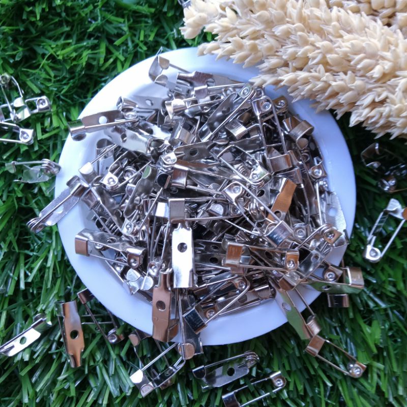 (50 biji) Peniti bros