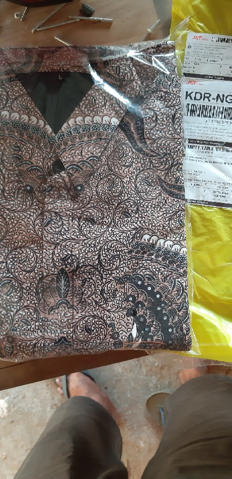 Atasan Batik Pria | Babon Angrem Mocca By Batik Florist