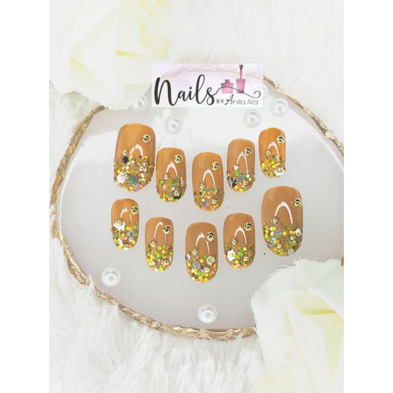 kuku palsu nude gold / wedding fake nails coklat gold