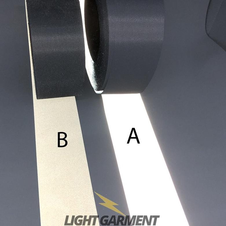 

Sedang Diskon Scotchlite skotlet scotlight pita pemantul cahaya kain jahit A 2,5 cm per roll