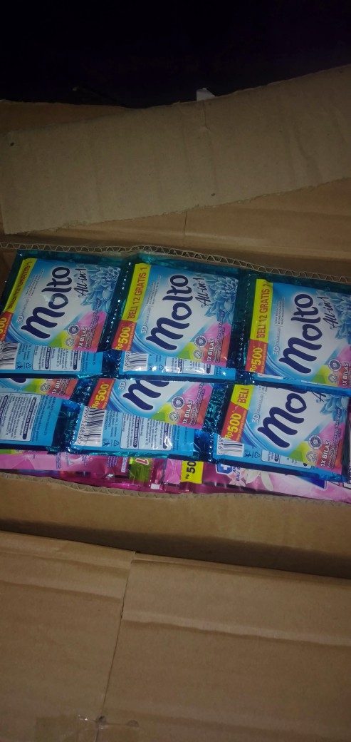 Soklin Cair Liquid @500 Isi 12