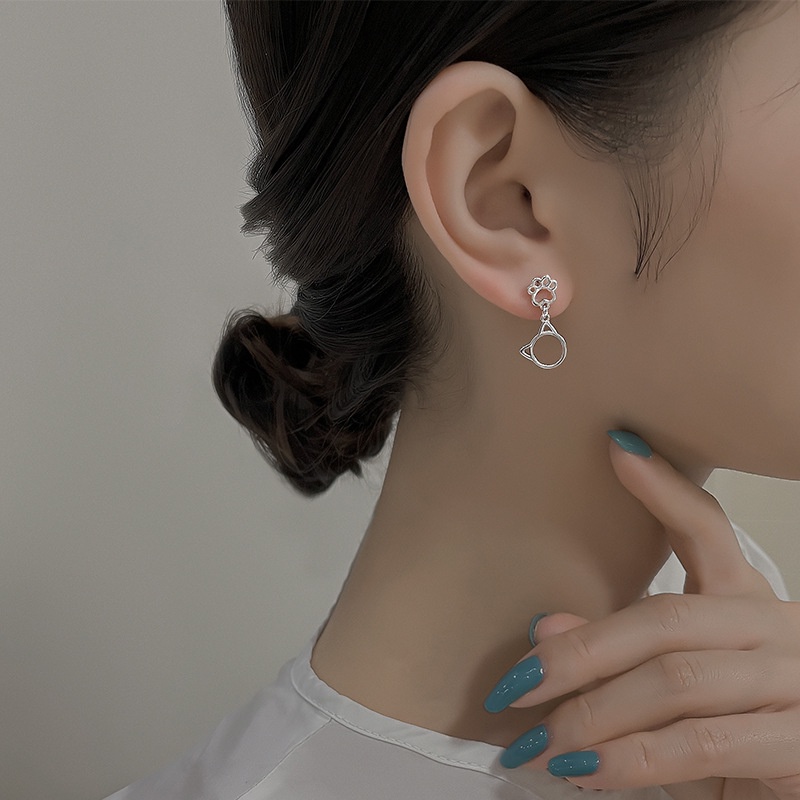 Anting Pendek Model Kucing Hollow Gaya Korea Untuk Wanita