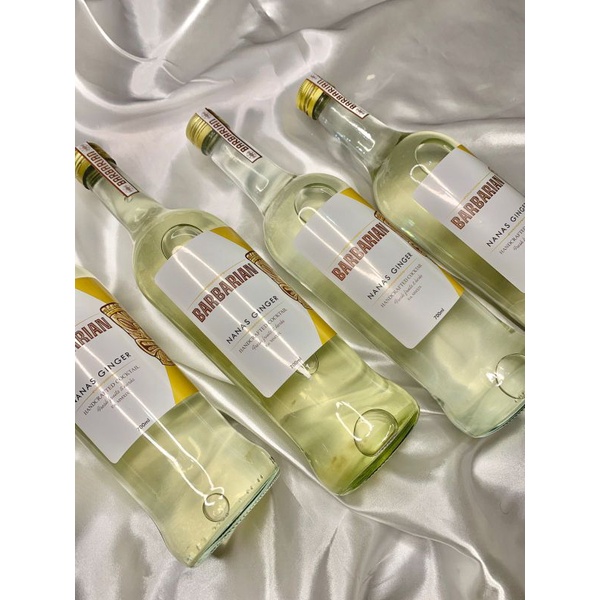 

[MINUM SEK] Nanas & Apple Hancrafted Cocktail